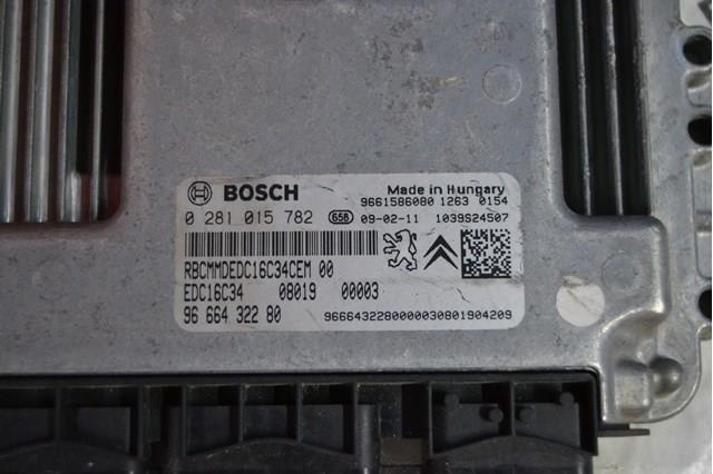 Електронний блок керування двигуном 0281015782 Bosch