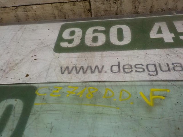 Скло передніх дверей, правою GS5638D302 XYG