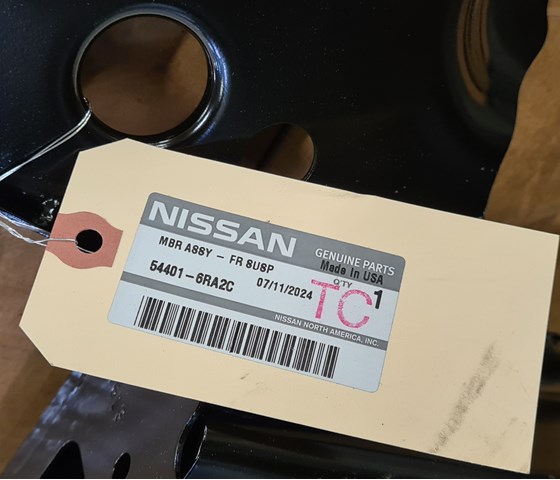 Підрамник передньої підвіски Nissan/Infiniti 544016RA2C ціна, від 385.07 USD