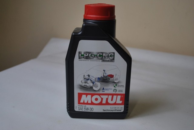 Купити 854511 Motul Масло