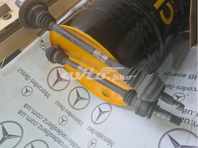 Піввісь задня, права Mercedes A2133502611 ціна, від 115.17 USD