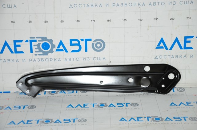Кронштейн супорту радіатора нижнього 30805234 AND