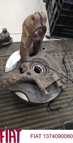 1374090080 Fiat/Alfa/Lancia Цапфа поворотна ліва