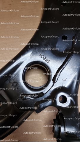 DFR534350B Mazda Поперечний важіль