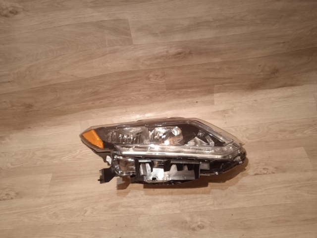 Основна фара - вставка Polcar 27X110E ціна, від 191.46 USD