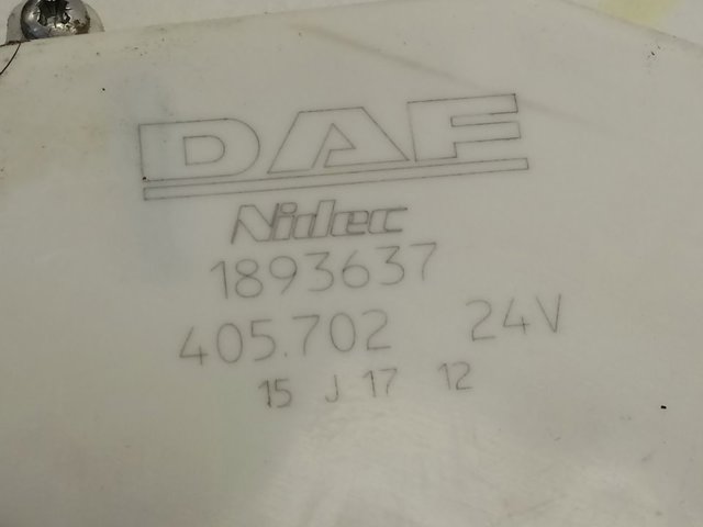  DAF 1893637 ціна, від 455.77 USD