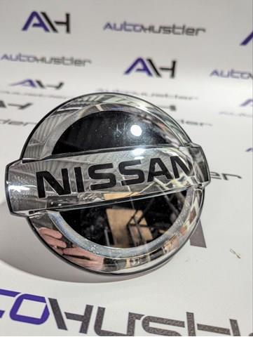 Емблема решітки радіатора 628906RA0A Nissan/Infiniti