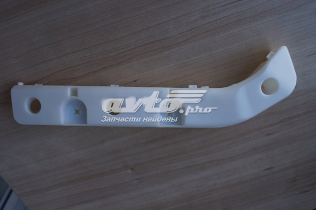 Кронштейн бампера заднього, правий Nissan/Infiniti 85226ED000 ціна, від 12.40 USD