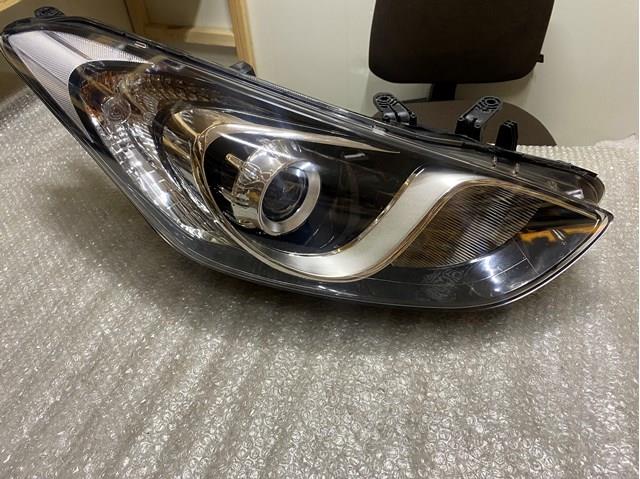 Основна фара - вставка Hyundai/Kia 92102A6100 ціна, від 138.12 USD