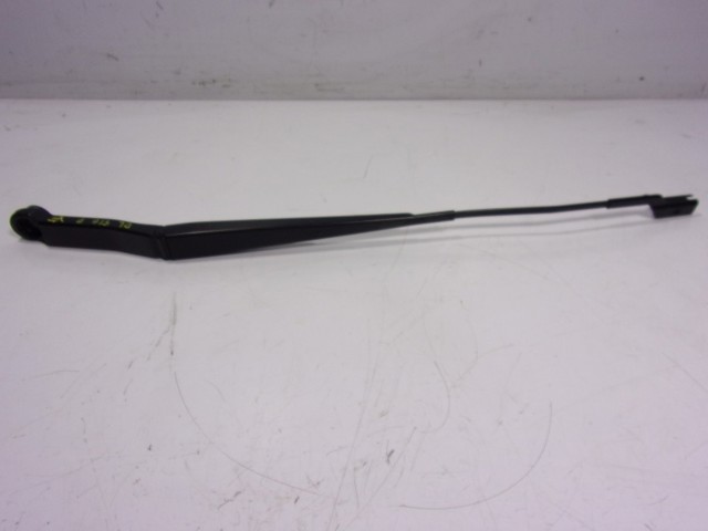 LR083268 Land Rover Ричаг двірника