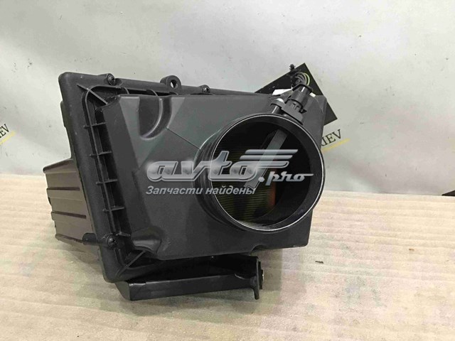 Корпус повітряного фільтра Land Rover LR094063