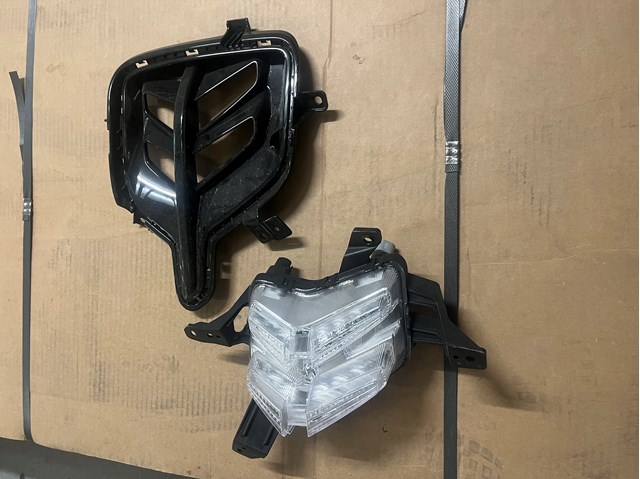 Решітка переднього бампера, ліва Hyundai/Kia 86523G5500 ціна, від 35.18 USD