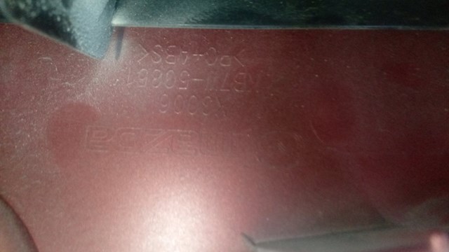 Купити KB7W50851 Mazda Молдинг кришки багажника