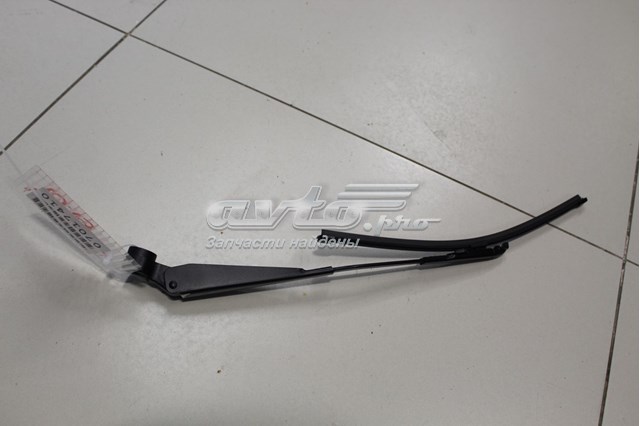  Land Rover LR104004