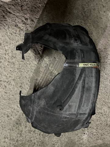 9J1810907C Porsche Підкрилок переднього крила, лівий