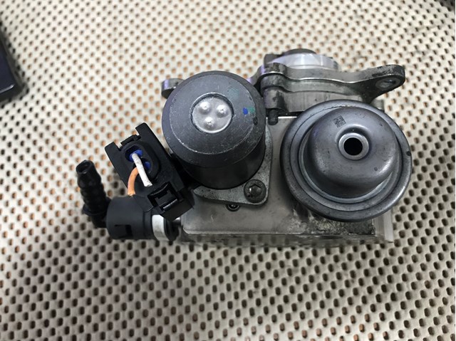  Peugeot/Citroen V758887980 ціна, від 231.23 USD