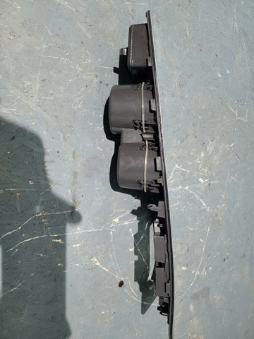 Купити 561864263 VAG 