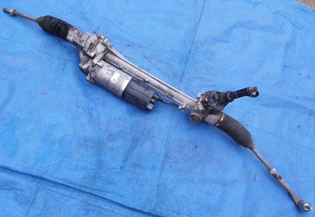Кермова рейка Mercedes A1674602601