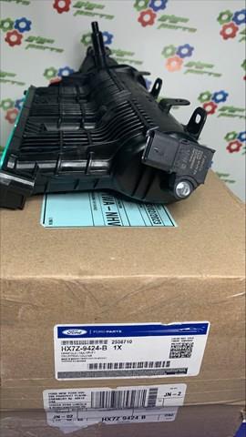 Купити HX7Z9424B Ford Впускний колектор