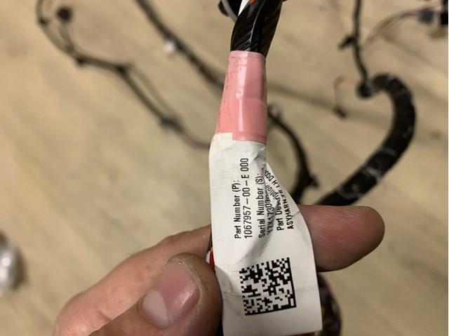 106795700E Tesla 