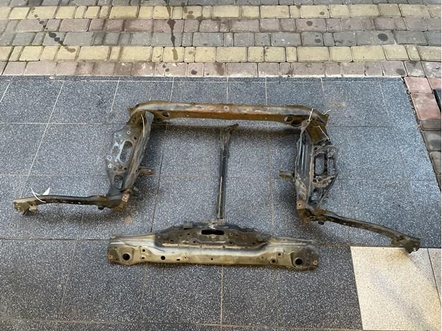 Купити 5320130918 Toyota Установча панель передня