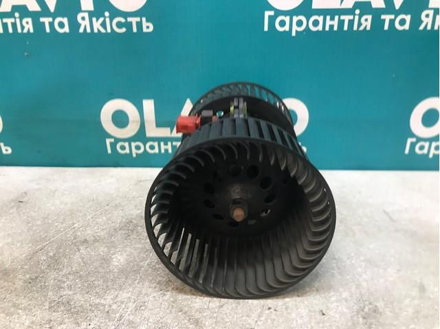  Renault (RVI) T1010033M ціна, від 45.10 USD