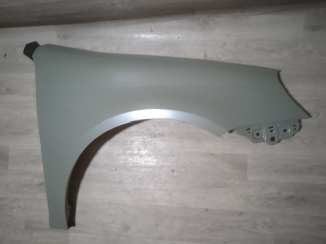 PVW10042AR Signeda Крило переднє праве