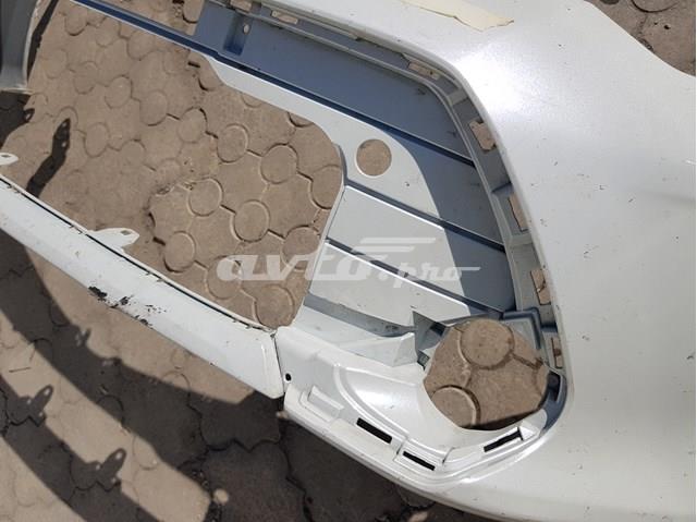 Передній бампер 5211933830 Toyota