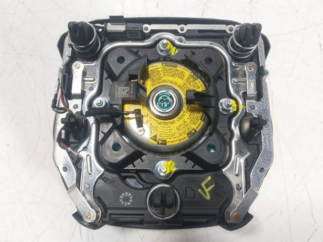 Купити LR104234 Land Rover 