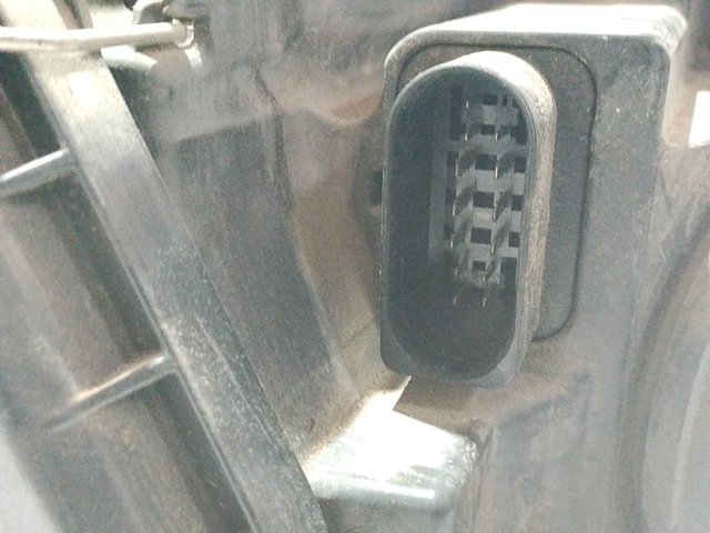 Фари VAG 8T0941003AK ціна, від 126.69 USD