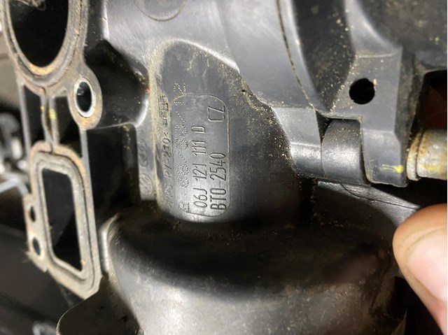 06J121111D VAG 