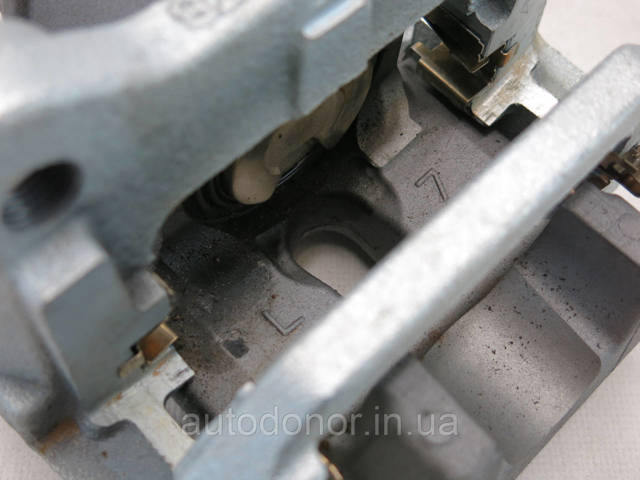 D40105MP1A Nissan/Infiniti 