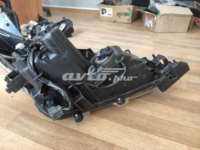 Купити BHN151040 Mazda Основна фара в зборі ліва