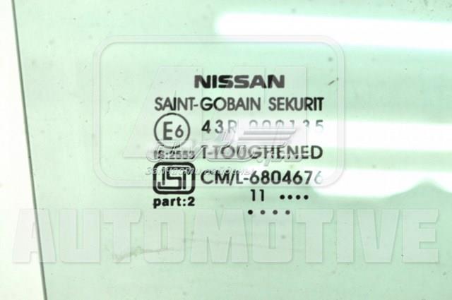 Скло передніх дверей, правою GS5033D302 XYG