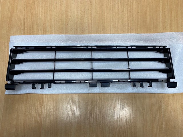 Ручка передньої двері зовнішня права Ford GJ7Z5422404ABPTM ціна, від 31.49 USD