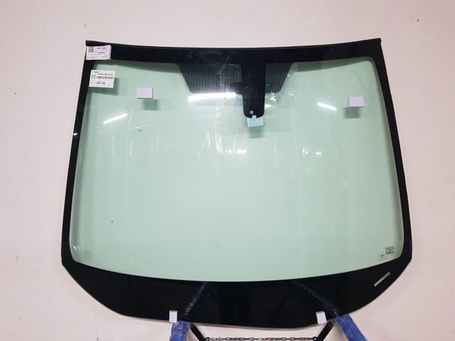 Лобове скло 3027D14 XYG