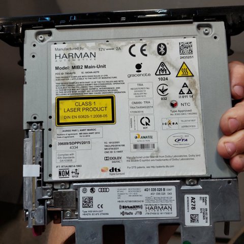 4G1035025B VAG Магнітола (радіо AM/FM)