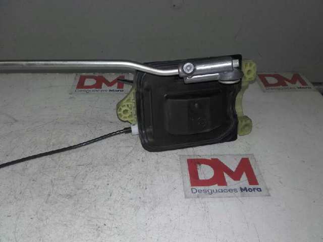  Mercedes A2042677724