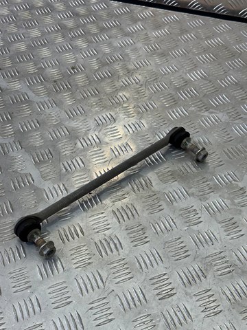 546186RA0A Nissan/Infiniti Стійка стабілізатора, переднього, права