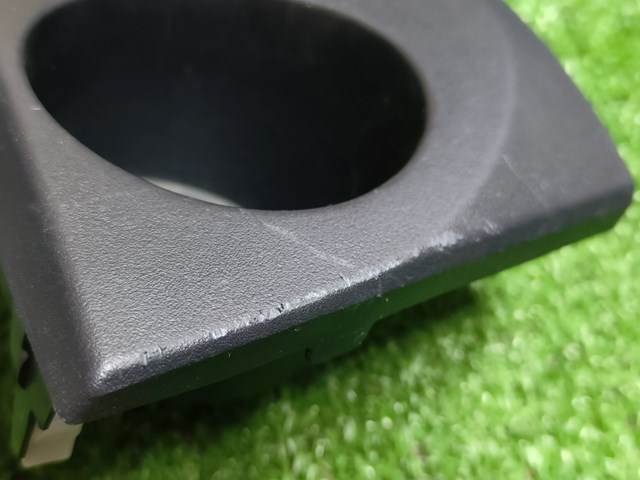  Mitsubishi 8011A077