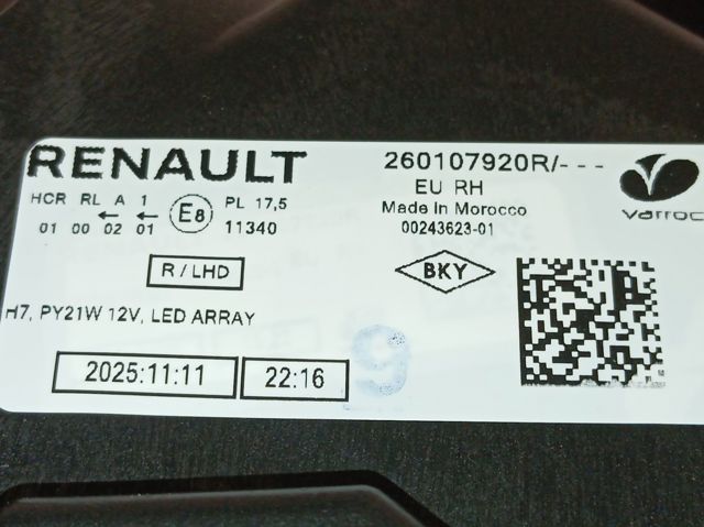 Купити 260107920R Renault (RVI) Права блок фара