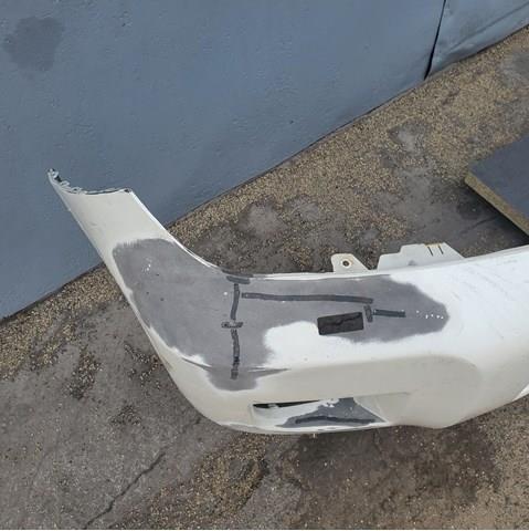 Бампер на авто Toyota 521196A958 ціна, від 193.91 USD
