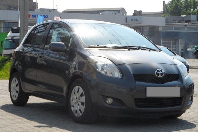 6700452302 Toyota Двері пасажирськи задні ліві