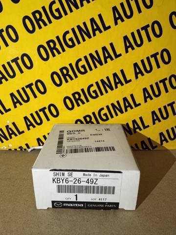 Задні дискові колодки Mazda KBY62649Z