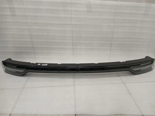 9Y0945081T Porsche 