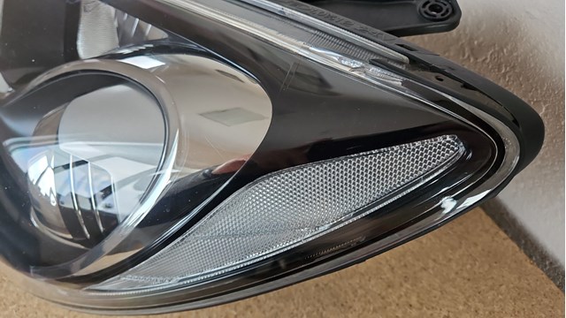 Купити 921012M550 Hyundai/Kia Основна фара в зборі ліва