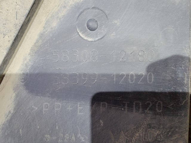 5830812180 Toyota 