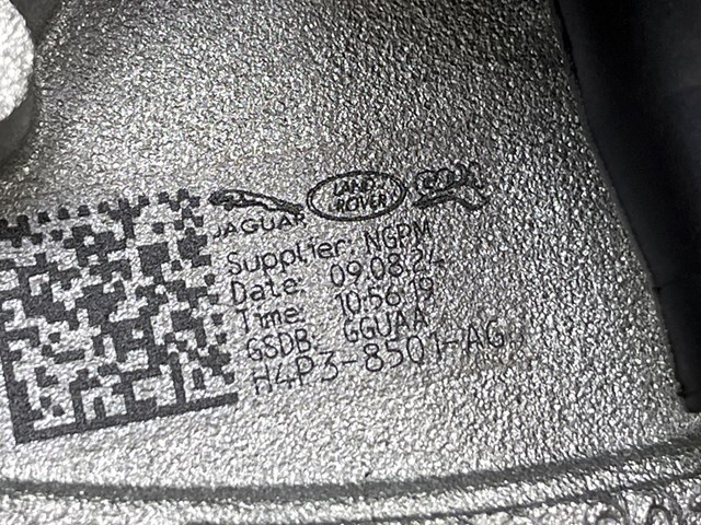 Помпа 122123458 Land Rover