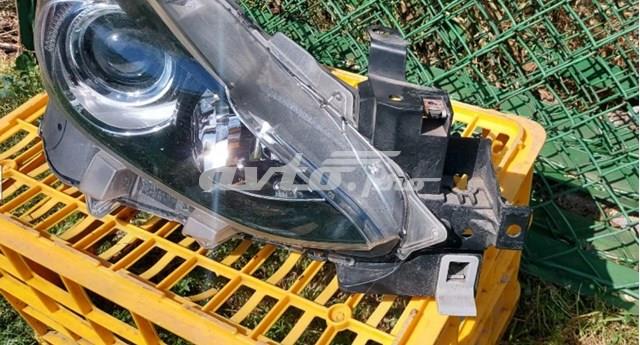 Фара права BHN1510K0 Mazda