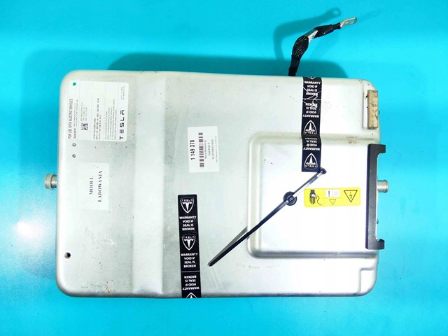 Купити 101496300L Tesla 